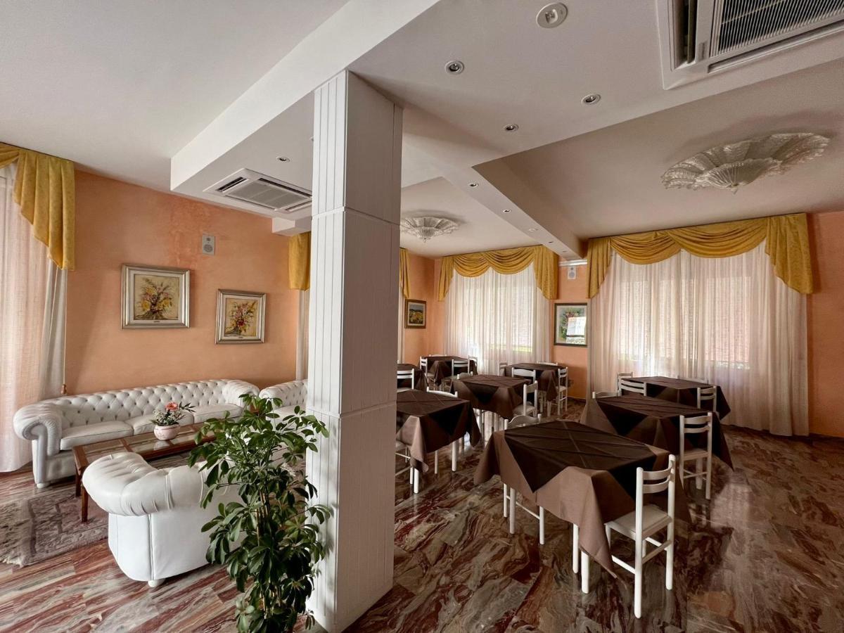 Hotel Marvin Sant'Albino Eksteriør billede